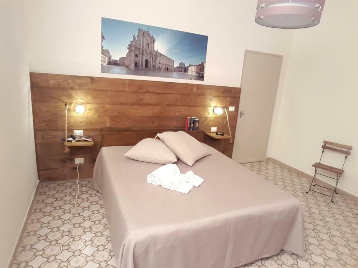 Syracuseapartments Il Mare Di Ortigia ภายนอก รูปภาพ